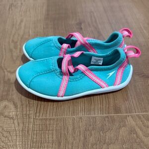 Speedo Aqua and Pink Kids Water Shoes